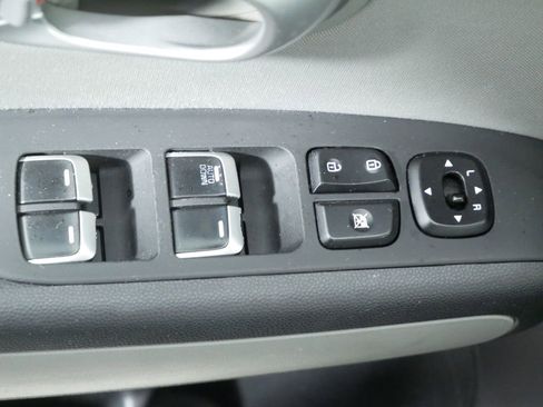 Certified 2019 Kia Soul Base w/ Convenience Package image 21