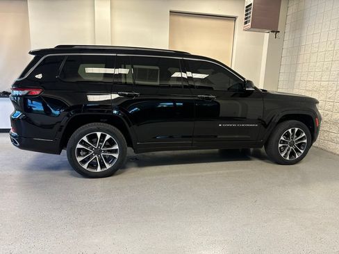 Used 2023 Jeep Grand Cherokee L Overland AWD/4WD image 23