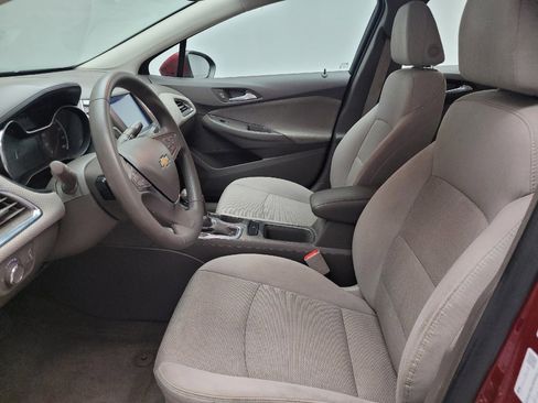 Used 2017 Chevrolet Cruze LT w/ Sun And Sound Package FWD image 17