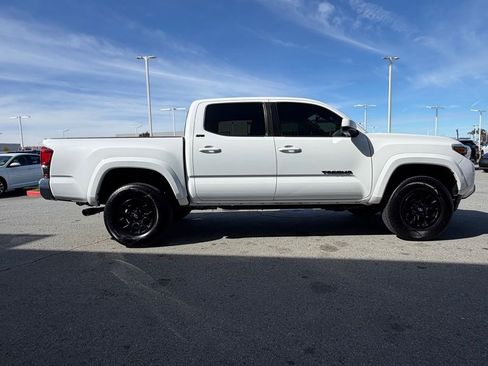 Used 2020 Toyota Tacoma SR5 w/ Blackout Package image 6