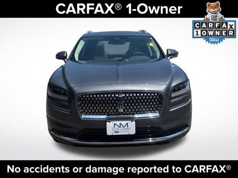 Used 2023 Lincoln Nautilus Reserve AWD/4WD image 2