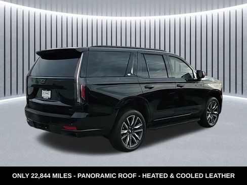 Used 2021 Cadillac Escalade Sport image 5