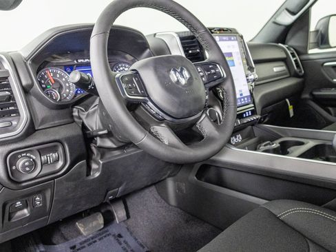 New 2026 RAM 1500 Big Horn AWD/4WD image 4