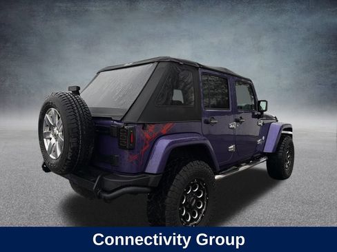 Used 2016 Jeep Wrangler Unlimited Sahara image 9