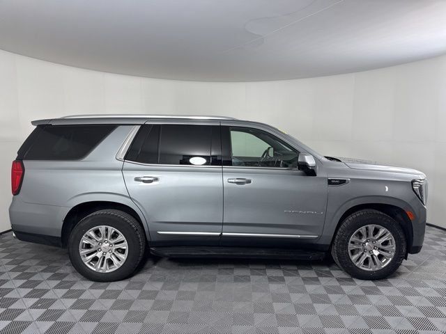 Used 2024 GMC Yukon Denali AWD/4WD image 4