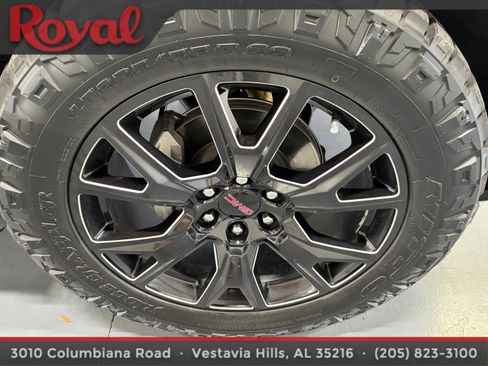 Used 2022 GMC Sierra 1500 AT4X AWD/4WD image 9