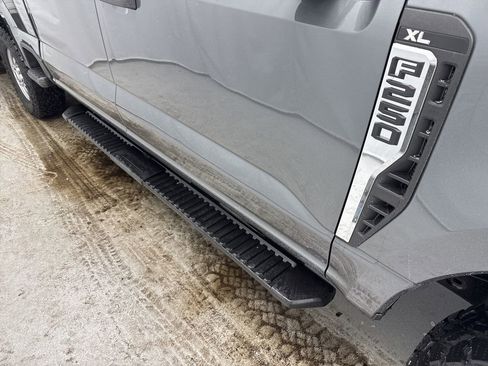 New 2026 Ford F250 XL w/ XL Off-Road Package AWD/4WD image 2