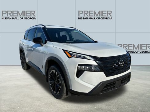 New 2026 Nissan Rogue SV FWD image 3