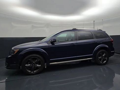 Used 2020 Dodge Journey Crossroad FWD image 10