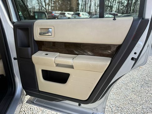 Used 2016 Ford Flex Limited w/ Equipment Group 303A image 22