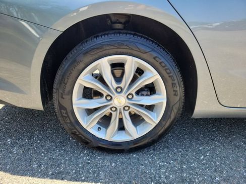 Certified 2025 Chevrolet Malibu LT FWD image 6