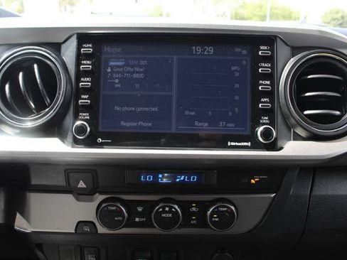 Certified 2021 Toyota Tacoma SR5 RWD image 40
