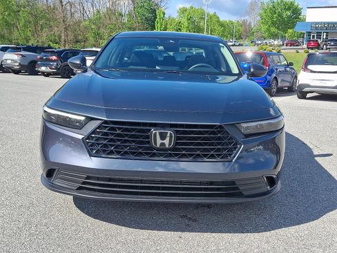 Used 2023 Honda Accord EX image 2
