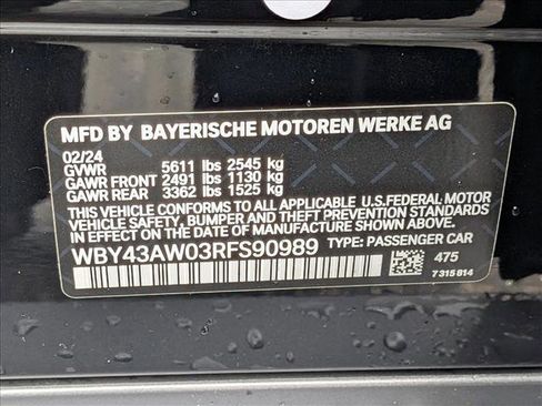 Certified 2024 BMW i4 eDrive35 w/ Convenience Package image 25