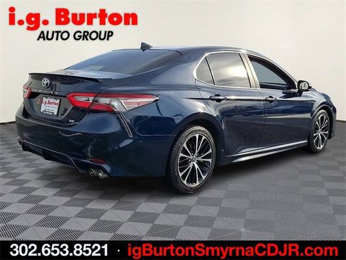 Used 2019 Toyota Camry SE image 6