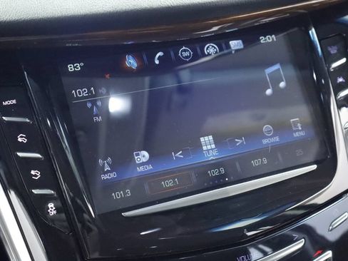 Used 2018 Cadillac Escalade Luxury AWD/4WD image 31
