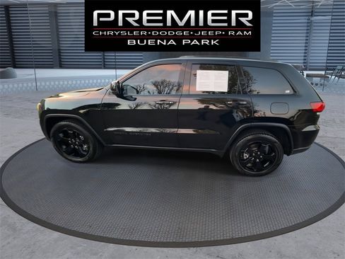 Certified 2021 Jeep Grand Cherokee Freedom Edition image 5