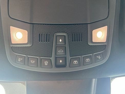 Used 2021 Ford Expedition Limited RWD image 18