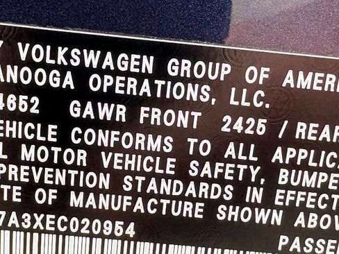 Used 2014 Volkswagen Passat TDI SEL Premium FWD image 10