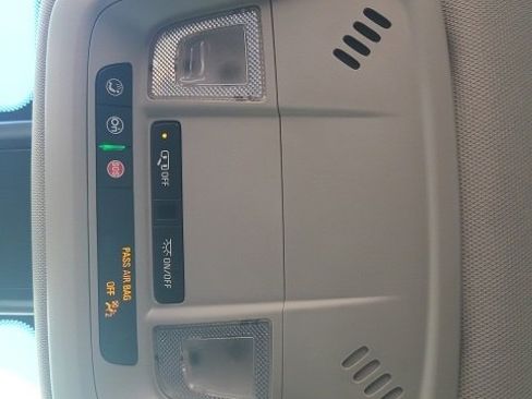 Used 2022 Chevrolet Malibu LT image 31