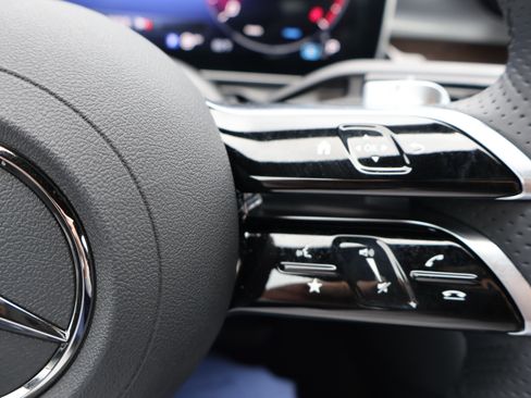 Certified 2024 Mercedes-Benz C 300 Sedan w/ AMG Line w/ Night Package image 33