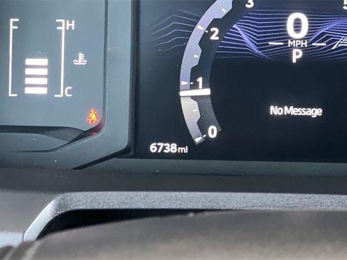 Certified 2025 Toyota Tacoma SR5 image 30