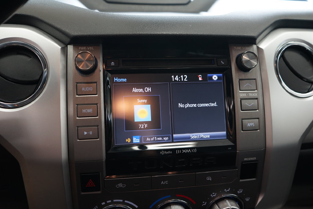 Used 2014 Toyota Tundra SR5 AWD/4WD image 32