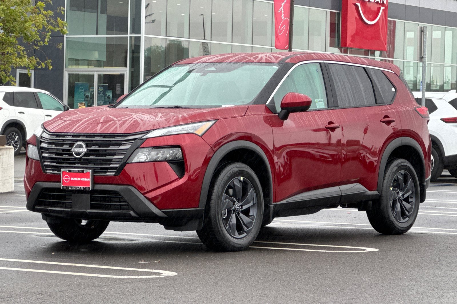 Used 2026 Nissan Rogue SV FWD image 8
