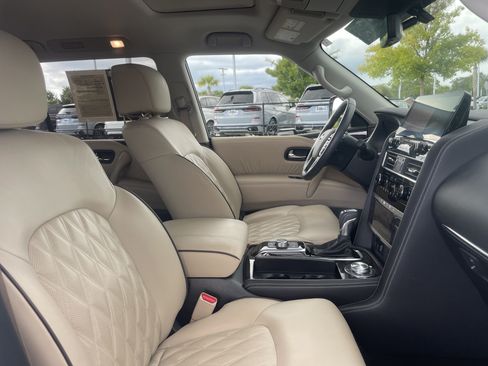 Used 2023 Nissan Armada Platinum w/ Captain's Chairs Package AWD/4WD image 35