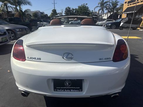 Used 2002 Lexus SC 430 Convertible RWD image 4