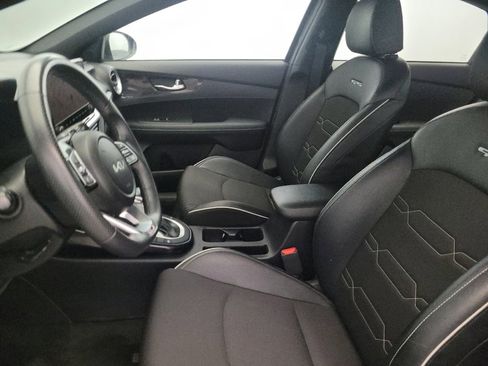 Used 2023 Kia Forte GT-Line w/ GT-Line Premium Package image 17