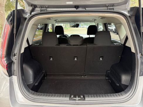 Used 2025 Kia Soul LX w/ LX Technology Package image 24