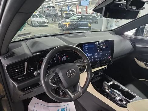 Used 2023 Lexus NX 350 AWD image 2