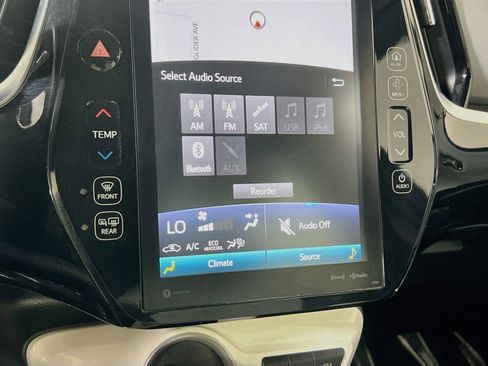 Used 2018 Toyota Prius Prime Premium FWD image 15