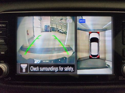 Used 2021 Nissan Kicks SR w/ SR Premium Package FWD image 20