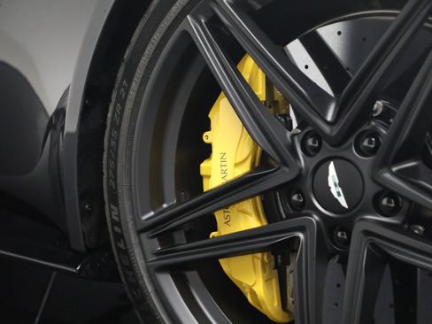 New 2026 Aston Martin V8 Vantage S image 37