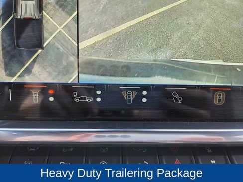 Used 2025 Chevrolet Silverado 1500 High Country w/ High Country Premium Package AWD/4WD image 33