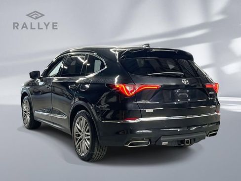 Certified 2022 Acura MDX SH-AWD w/ Advance Package image 3