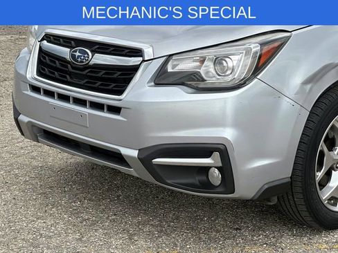 Used 2017 Subaru Forester 2.5i Touring AWD/4WD image 7