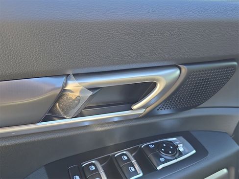 New 2025 Kia Telluride S image 21