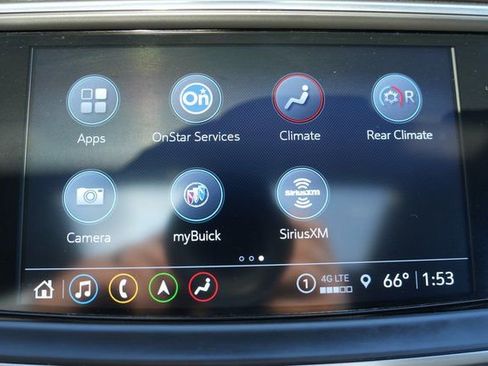 Used 2024 Buick Enclave Avenir image 28