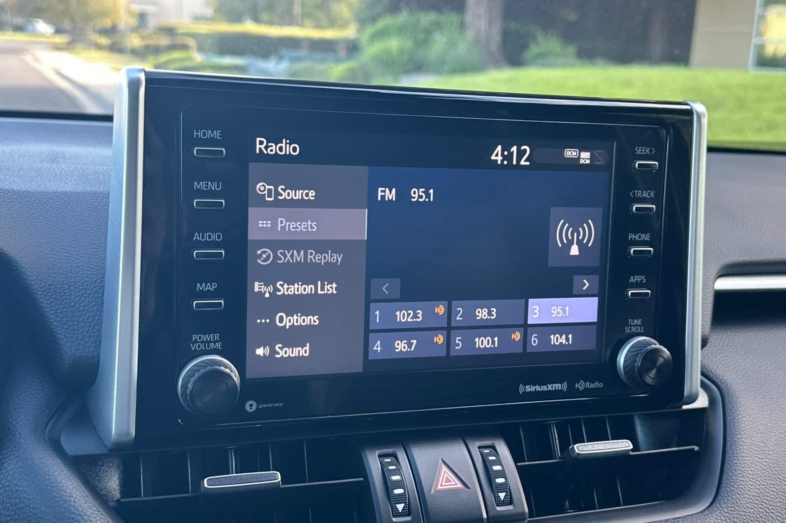 Used 2021 Toyota RAV4 XSE w/ XSE Grade Weather Package AWD/4WD image 15