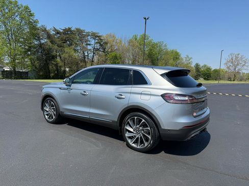 Used 2020 Lincoln Nautilus Reserve w/ Equipment Group 202A image 3