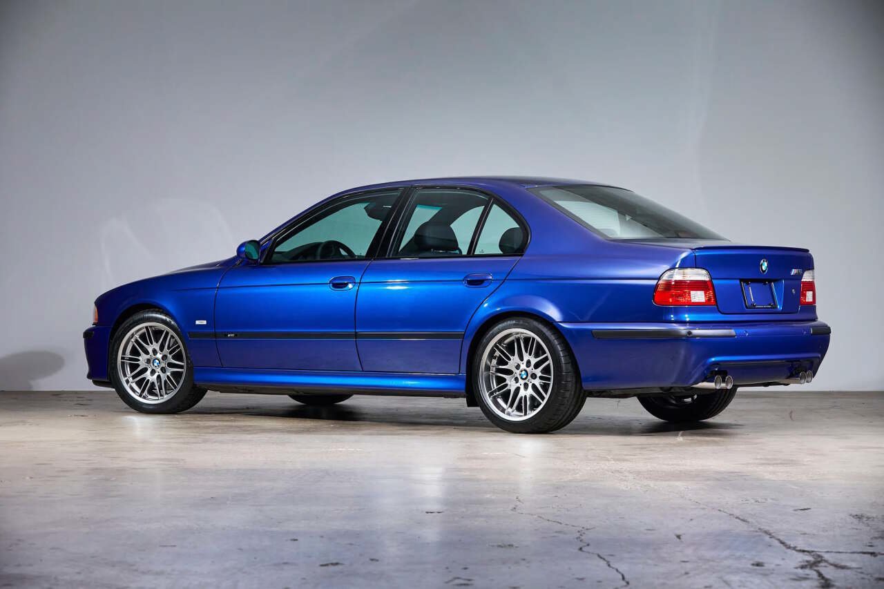 Used 2002 BMW M5 RWD image 7