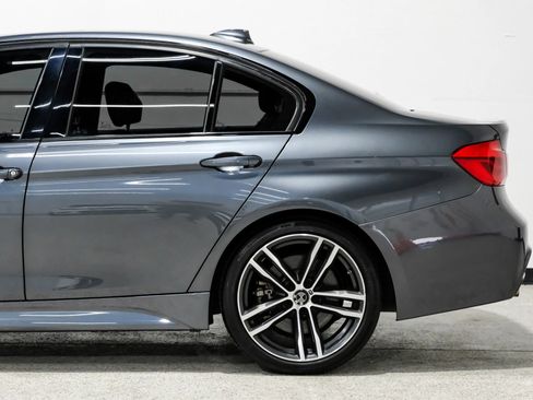 Used 2018 BMW 340i Sedan image 15