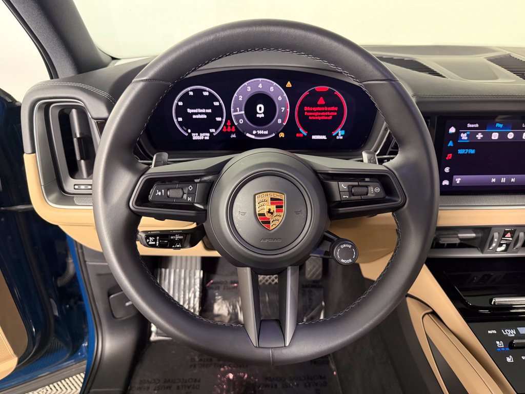 Certified 2024 Porsche Cayenne AWD/4WD image 19
