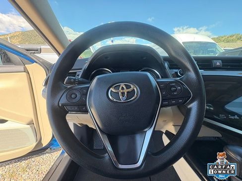 Used 2020 Toyota Camry LE w/ Sunroof Package image 2