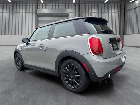Used 2021 MINI Cooper 2-Door Hardtop w/ Storage Package image 30