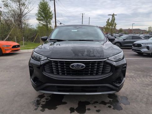 Certified 2023 Ford Escape Active AWD/4WD image 11