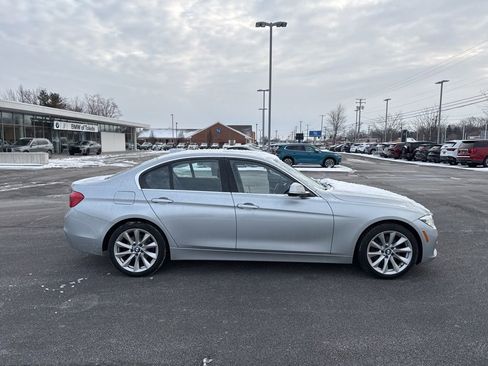 Used 2017 BMW 320i xDrive Sedan image 23